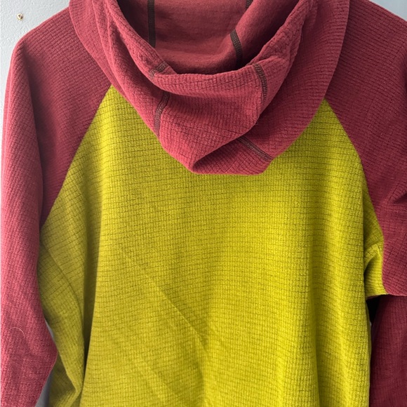 NWT Men’s Melanzana Wine and Green Micro Hoddie - Picture 6 of 8